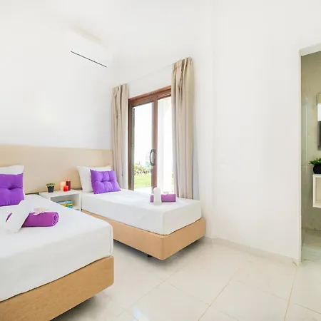 Villa Villa In Albufeira Near Sea Beach *